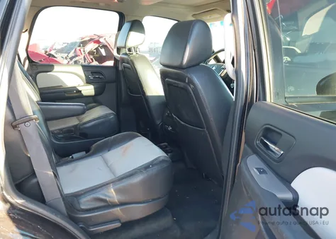 2008 Chevrolet Tahoe Lt z USA, uszkodzony, nr VIN 1GNFK13008R258930